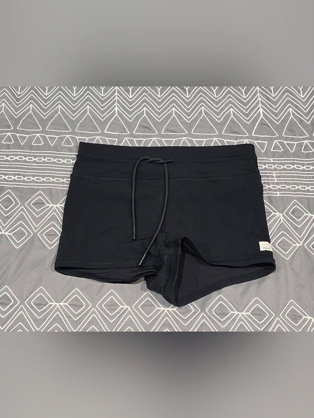 Vuori Womens Athletic Shorts Size Small